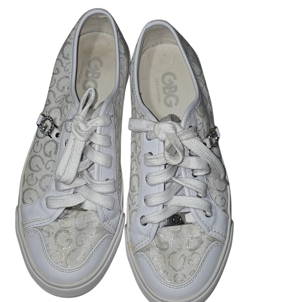 GBG‎ Los Angeles White Women's Sneakers